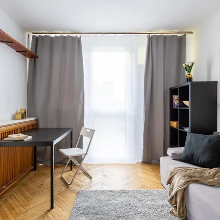 Close-one Bedroom - Wola - Zelazna